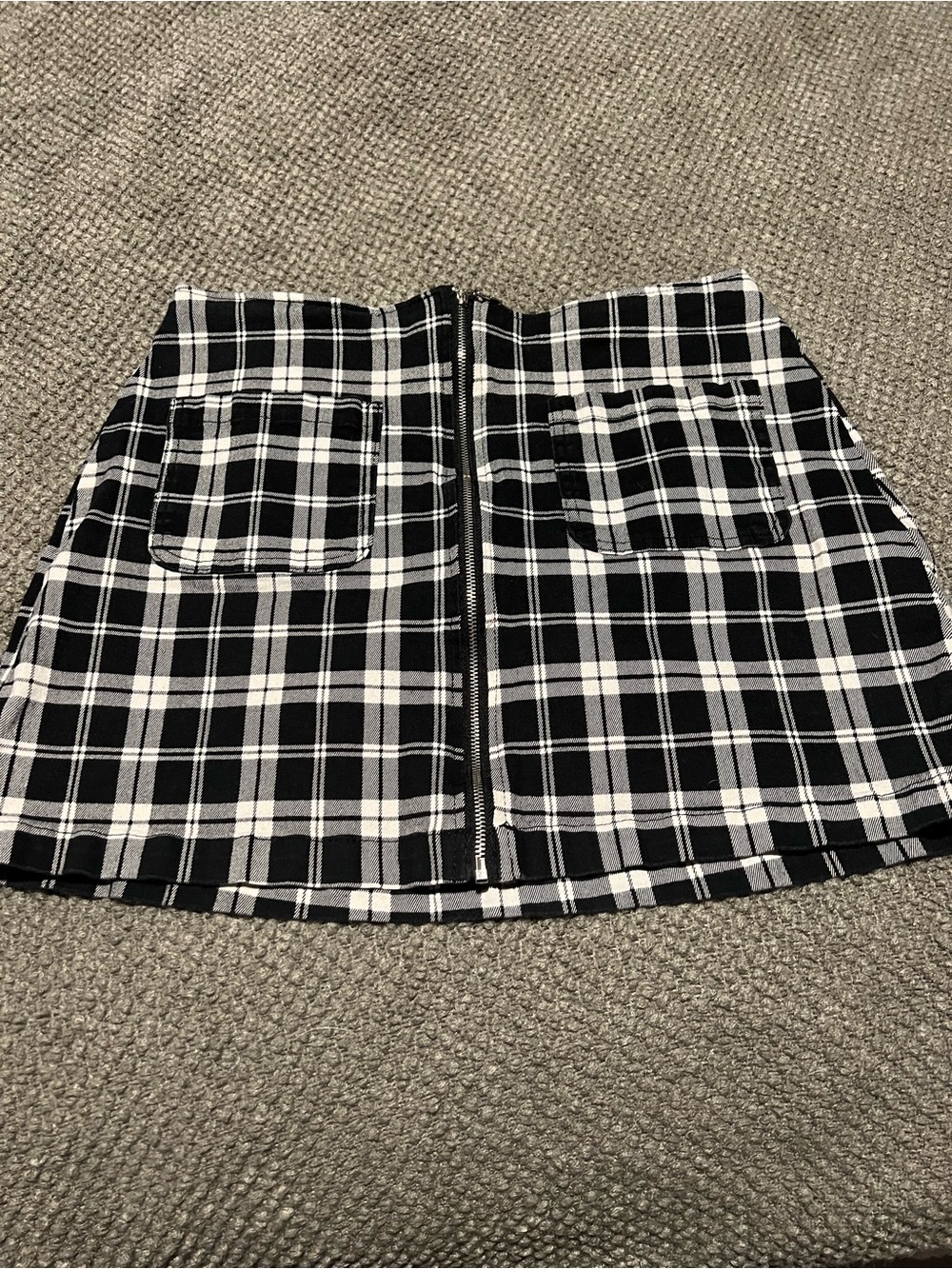 Black and white plaid skirt